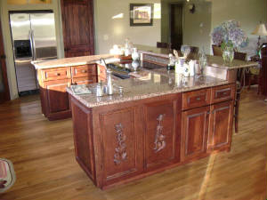 Custom Kitchen Cabinets